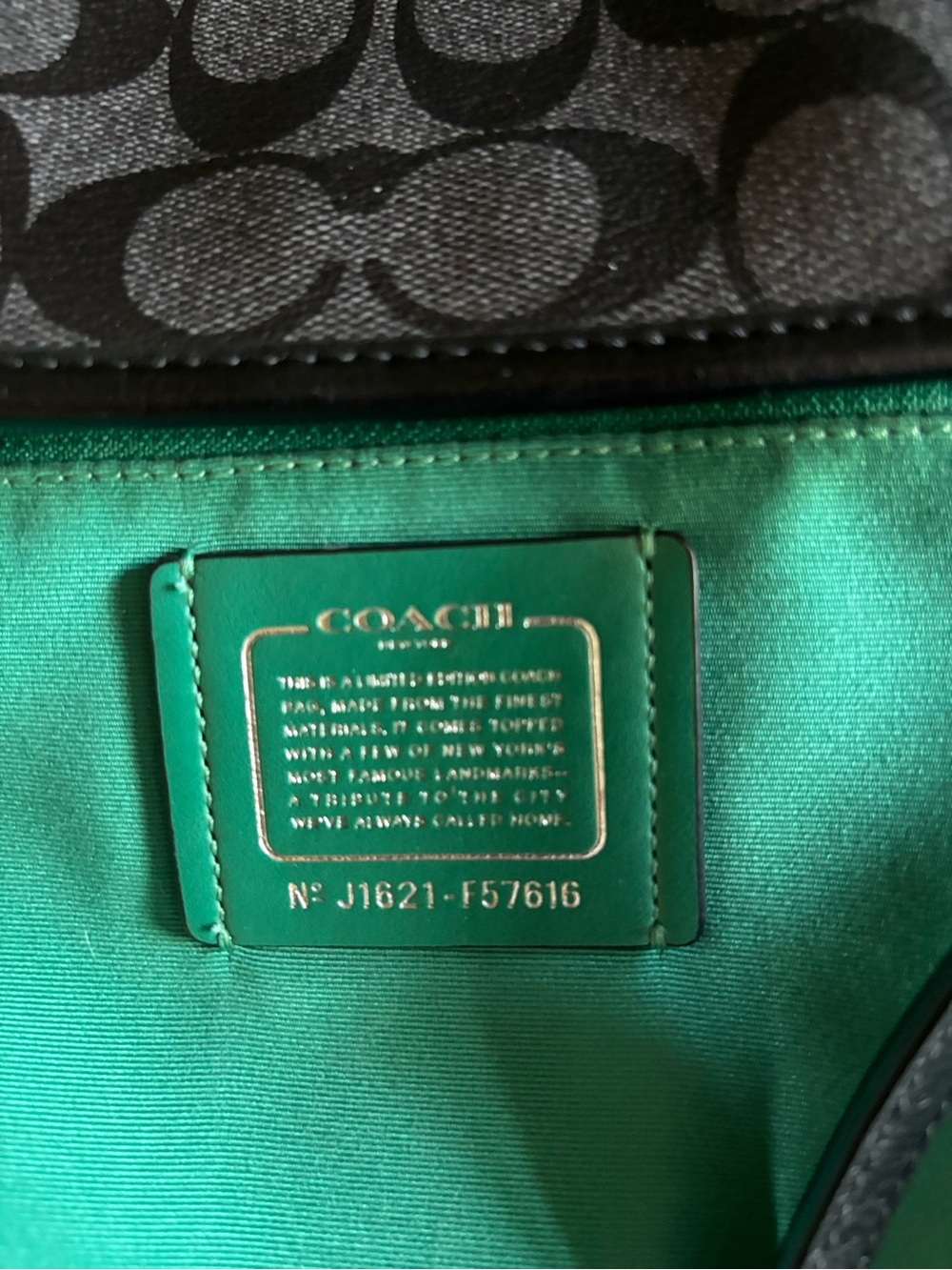 COACH NYC skyline city zip tote in signature canvas, style F57616 - Picture 3 of 9